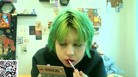 Snapshot of carolinerichter chatting on 02-10-26, 04:49 CarolineRichter online show from 02-10-26, 04:49