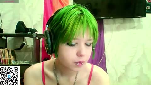 Snapshot of carolinerichter chatting on 02-23-26, 03:31 CarolineRichter online show from 02-23-26, 03:31