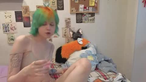 Snapshot of carolinerichter chatting on 06-02-26, 04:20 CarolineRichter online show from 06-02-26, 04:20