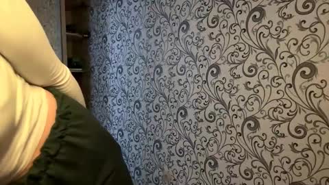 Karalina online show from 11-11-25, 02:06