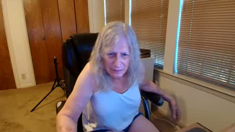 carrie_linn online show from 06-27-26, 06:02