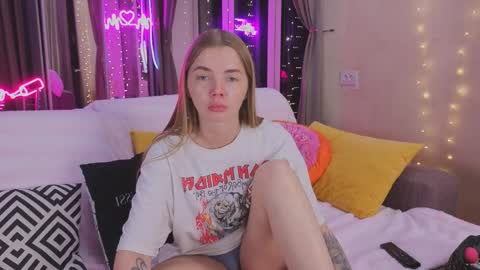 carriebradshawww online show from 04-14-26, 05:52