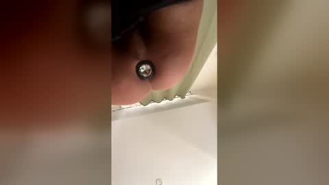 Snapshot of carrrigggg chatting on 03-20-26, 12:10 carrrigggg online show from 03-20-26, 12:10