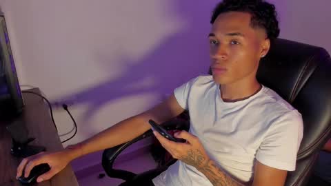 Carter online show from 10-03-25, 08:55