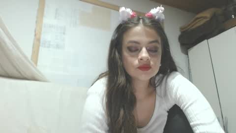 Snapshot of cary_mary chatting on 01-29-25, 03:44 Cary mary online show from 01-29-25, 03:44