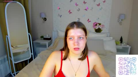 Snapshot of casandra_joness chatting on 02-19-26, 07:59 Casandra online show from 02-19-26, 07:59