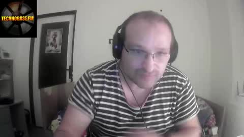 Snapshot of cascadacek chatting on 02-20-26, 06:19 CASCADACEK online show from 02-20-26, 06:19