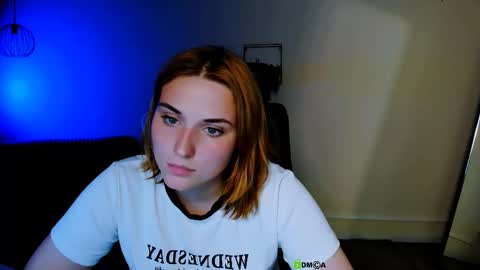 casey_meow_ online show from 09-17-25, 01:02