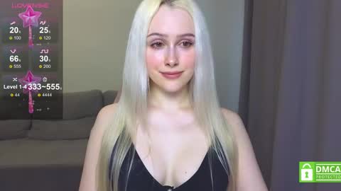 My name is Casey... Nice to meet you  I will be happy to have funthumbs up please its important online show from 03-09-25, 11:25