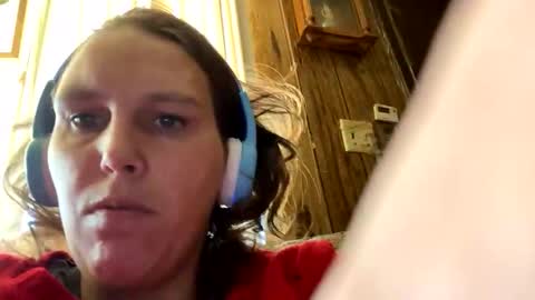 Snapshot of cashcoupllle chatting on 10-10-25, 07:13 Cash Couple online show from 10-10-25, 07:13