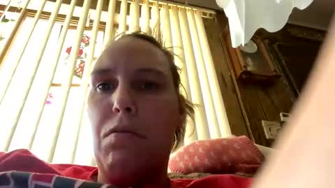 Snapshot of cashcoupllle chatting on 10-26-25, 07:20 Cash Couple online show from 10-26-25, 07:20