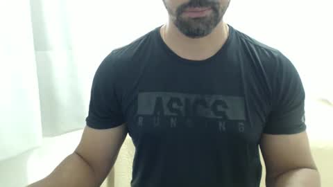 Snapshot of cashmastermuscle77 chatting on 01-05-26, 05:27 cashmastermuscle77 online show from 01-05-26, 05:27