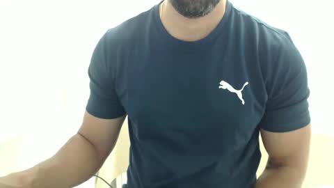 Snapshot of cashmastermuscle77 chatting on 02-03-26, 10:20 cashmastermuscle77 online show from 02-03-26, 10:20