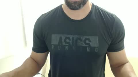 Snapshot of cashmastermuscle77 chatting on 02-27-26, 10:59 cashmastermuscle77 online show from 02-27-26, 10:59