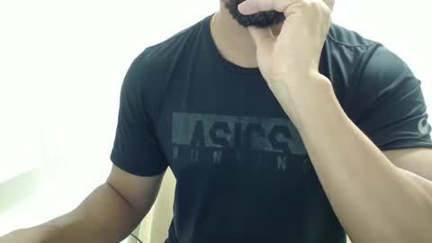 Snapshot of cashmastermuscle77 chatting on 03-02-26, 01:19 cashmastermuscle77 online show from 03-02-26, 01:19