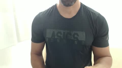 Snapshot of cashmastermuscle77 chatting on 03-04-26, 11:27 cashmastermuscle77 online show from 03-04-26, 11:27