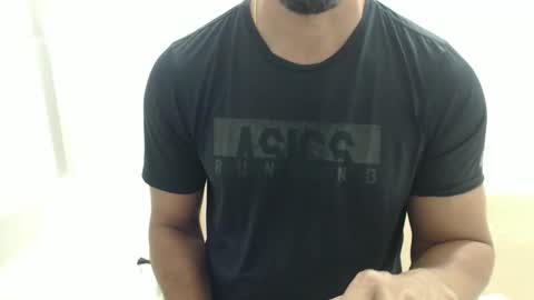 Snapshot of cashmastermuscle77 chatting on 03-12-26, 10:43 cashmastermuscle77 online show from 03-12-26, 10:43