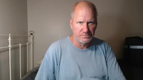 CasinoCam online show from 04-12-26, 03:28