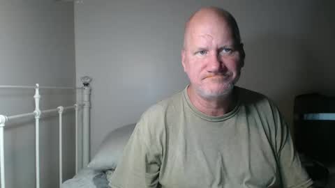 CasinoCam online show from 04-17-26, 01:08