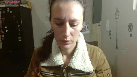   online show from 12-01-25, 06:46