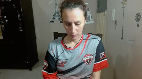   online show from 12-04-25, 05:21