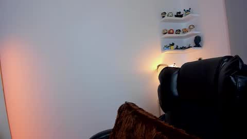 Cassie online show from 11-09-25, 01:53