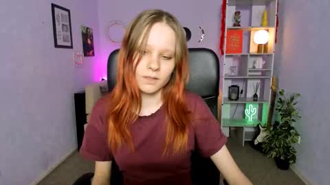 Cassandra online show from 03-05-26, 07:04