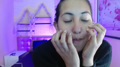 Snapshot of cassandra_ruizz chatting on 11-07-25, 09:48 573215024606 online show from 11-07-25, 09:48