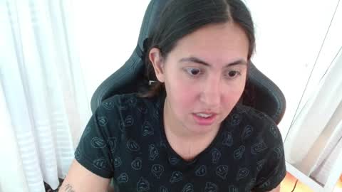 Snapshot of cassandra_ruizz chatting on 04-02-26, 11:24 573215024606 online show from 04-02-26, 11:24