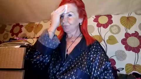 cassandrasandra online show from 05-12-26, 04:20