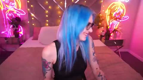 Snapshot of cassandrastars chatting on 03-11-26, 07:58 Cassandra online show from 03-11-26, 07:58