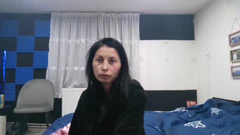 Casandry  online show from 12-20-24, 03:42