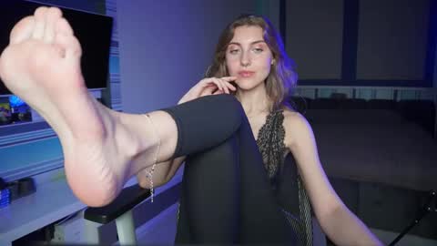 Seductress Cassia  FINDOM AND SADISM  NO NUDE online show from 10-21-25, 03:02