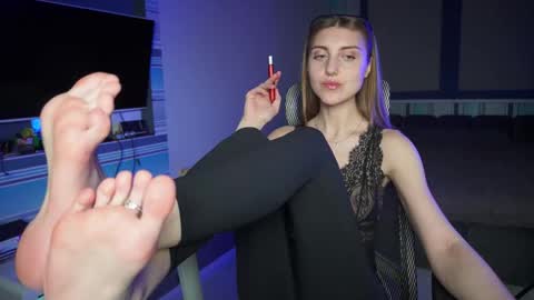 Seductress Cassia  FINDOM AND SADISM  NO NUDE online show from 11-18-25, 04:22