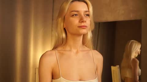 Cassie online show from 03-08-25, 05:54