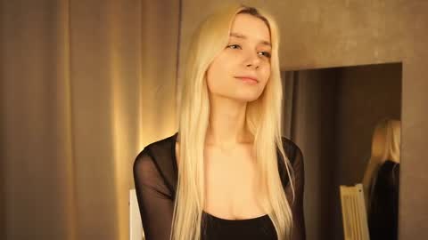 Cassie online show from 03-12-25, 02:45