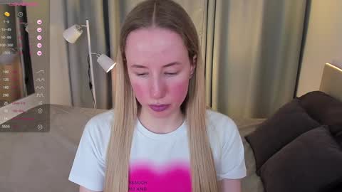 Cassie online show from 01-30-25, 09:04