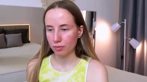 Cassie online show from 10-04-25, 09:02