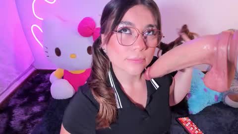 Snapshot of cassiebigass_ chatting on 03-05-26, 11:56 Bela igzaii9r online show from 03-05-26, 11:56