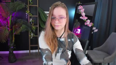 Snapshot of cassiecool chatting on 01-25-25, 09:57 assie online show from 01-25-25, 09:57