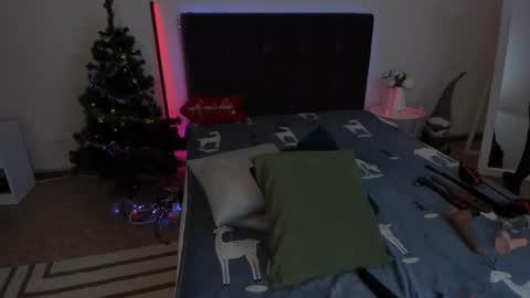 Snapshot of cassieevanss chatting on 01-05-25, 06:46 Cassie online show from 01-05-25, 06:46