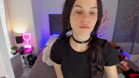 Snapshot of cassieevanss chatting on 11-15-25, 06:55 Cassie online show from 11-15-25, 06:55