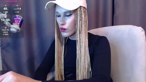 Snapshot of cassiemich chatting on 12-14-24, 07:46 Cassie online show from 12-14-24, 07:46