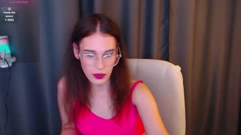 Snapshot of cassiemich chatting on 03-06-25, 07:54 Cassie online show from 03-06-25, 07:54