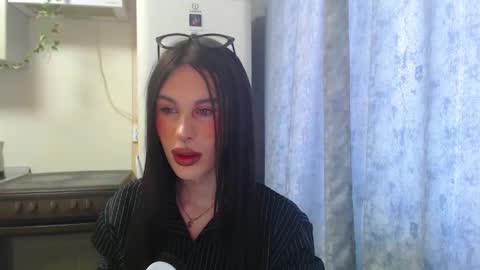 Cassie online show from 05-02-26, 12:54
