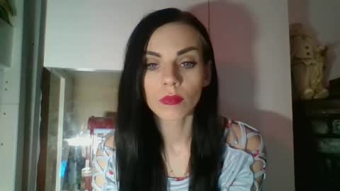 Snapshot of cassiexqueen chatting on 12-14-25, 07:58 Cassie online show from 12-14-25, 07:58