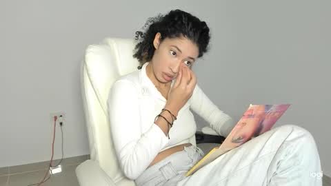 Cami online show from 09-28-25, 04:07