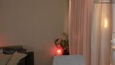  cassandra  online show from 12-19-24, 11:46