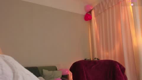  cassandra  online show from 02-14-25, 09:21