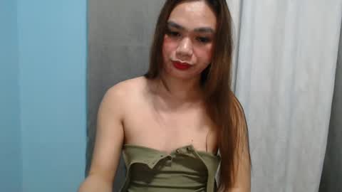 Snapshot of cassy_fuckx69 chatting on 02-16-25, 12:32 Cassy online show from 02-16-25, 12:32